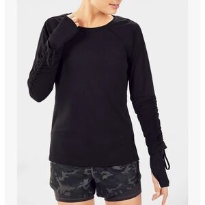 Fabletics Adjustable Sleeve Top Size Small